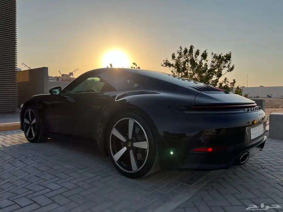 بورش كاريرا 2025 3