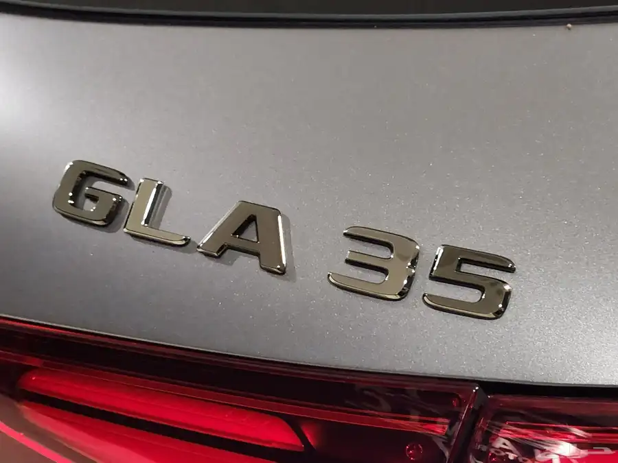 Mercedes GLA35 2024 مرسديس 14