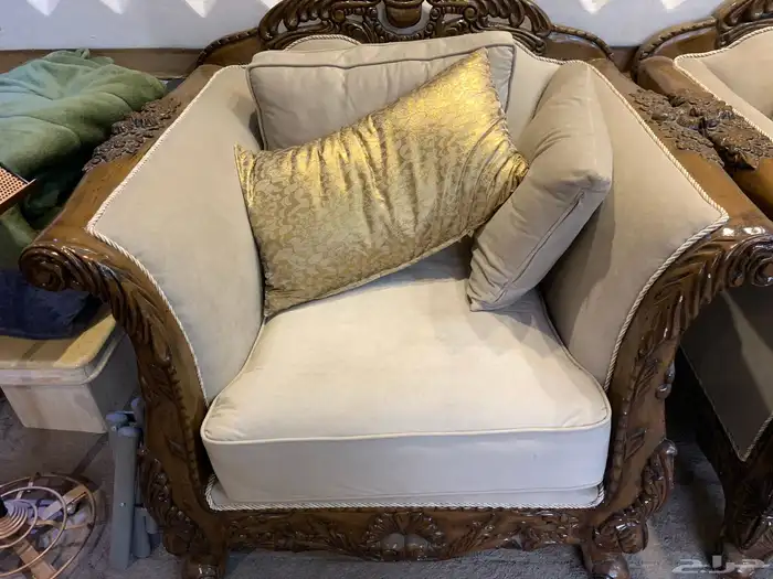 كنب 4 قطع للبيع 3