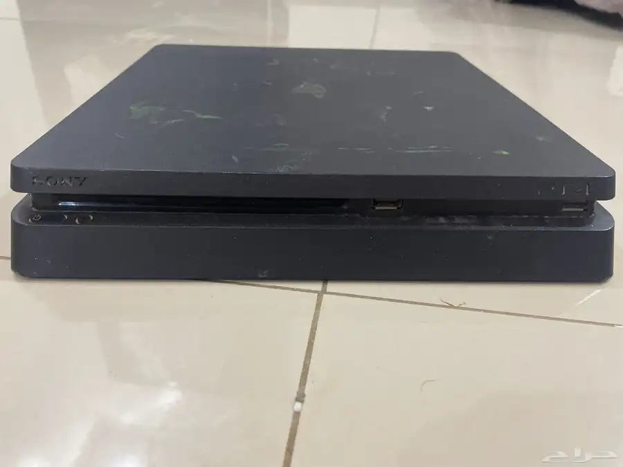 سوني PS4 السلم 1