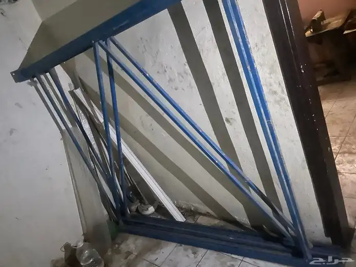 دواليب مخازن و مكائن خياطة جوكي و سنجر و ماطور هواء 0
