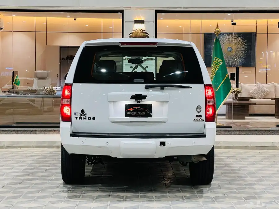 تاهو 2008 LTZ بحاله ممتازه 3