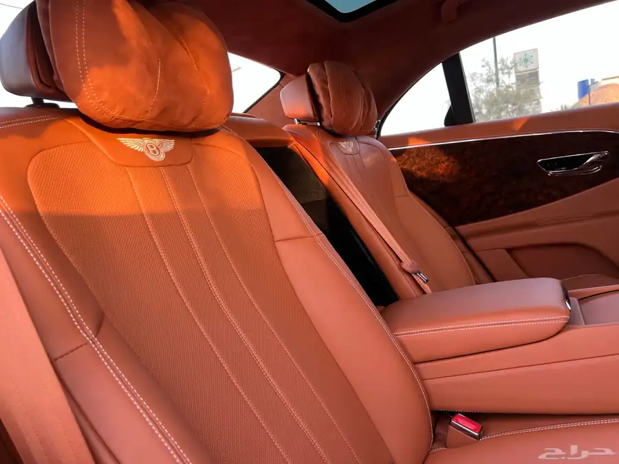 BENTLEY CONTINENTAL FLYING SPUR 2022 22