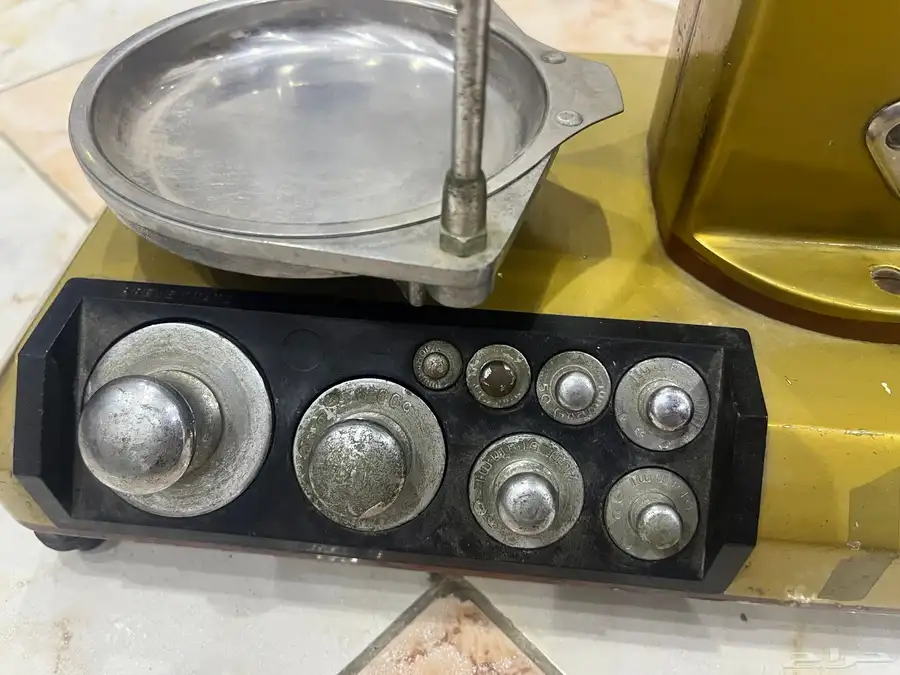 ميزان ذهب ايطالي FULGOR صنع عام 1955 3