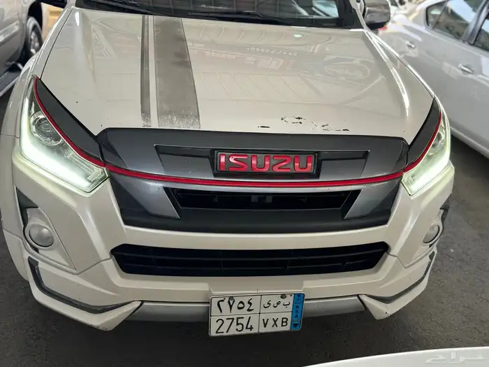 ايسوزو ديماكس GT 2020 16