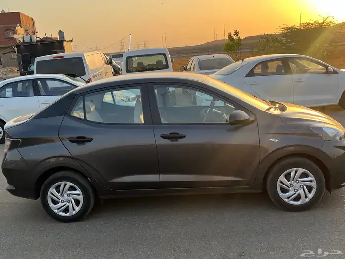 للإيجار هونداي i10 9
