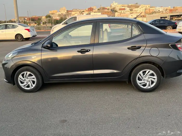 للإيجار هونداي i10 8