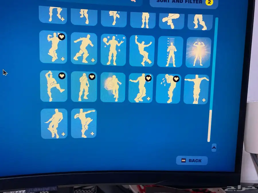 حساب فورتنايت موجود سكنات نادره 13