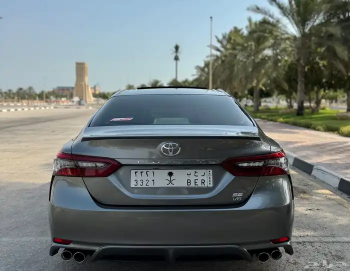 كامري 2024 فل كامل V6 SE 3