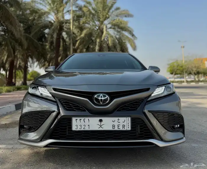 كامري 2024 فل كامل V6 SE 1