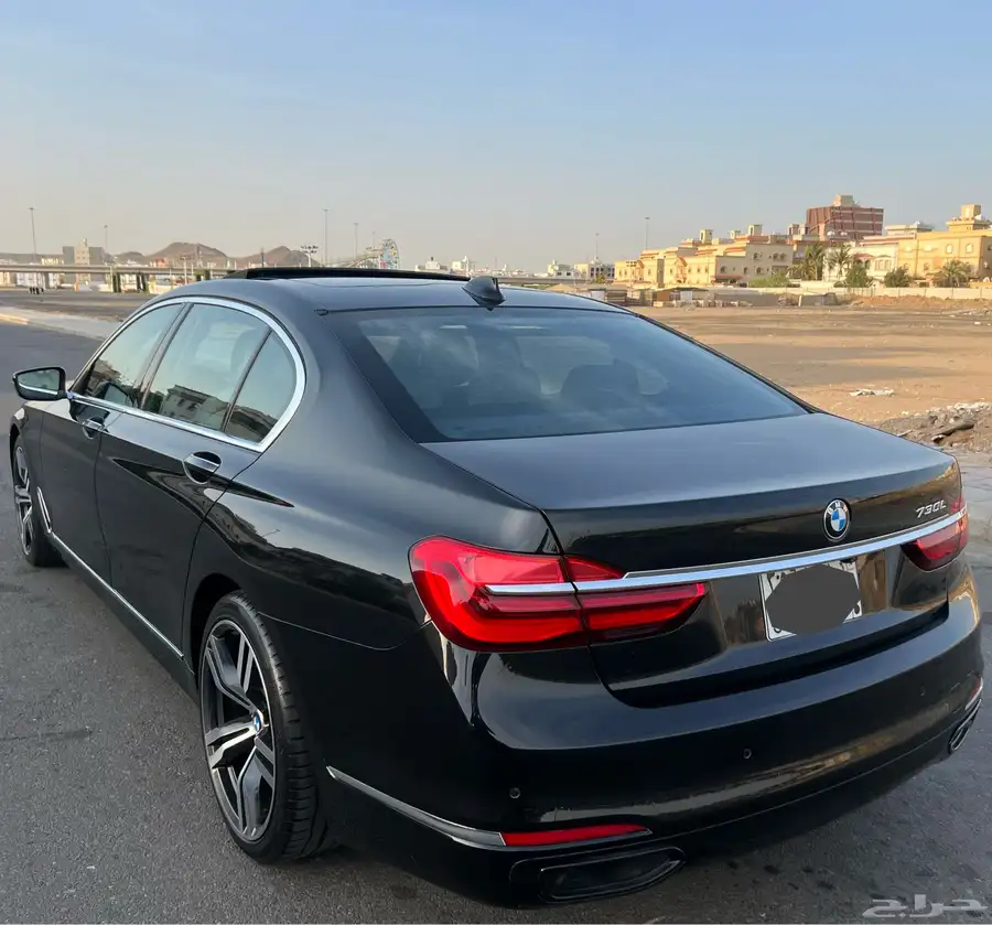 بي ام دبليو 730Li 2019 فل كامل للبيع 4