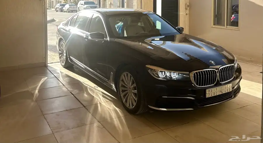 بي ام دبليو 2019 مخزن 2