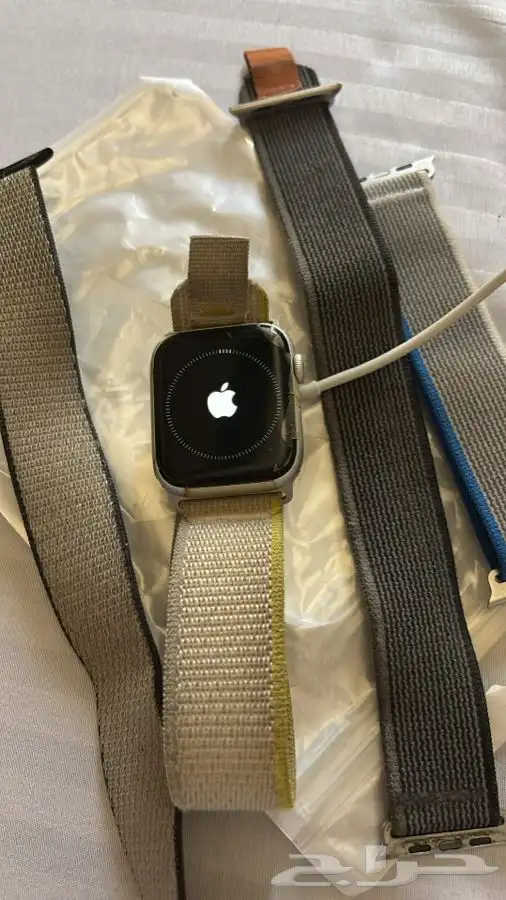ساعة ابل 87 بطاريته 4