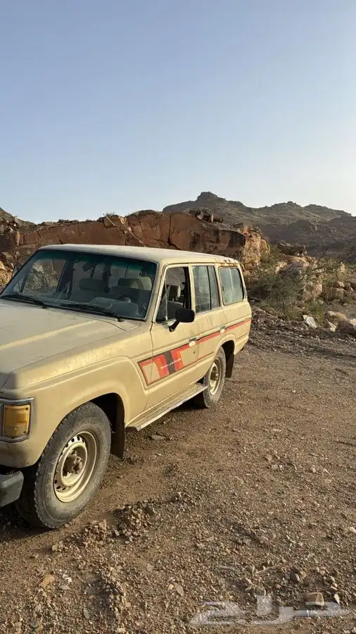 صالون مديل 84 محركات ع الشرط 2