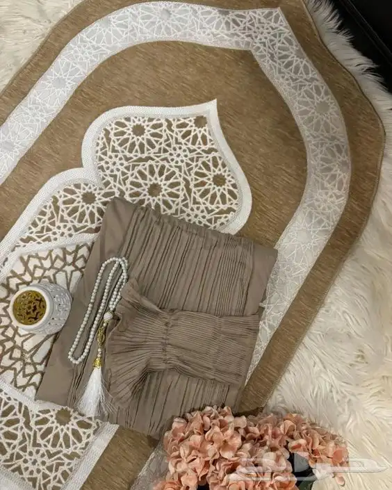 طقم الصلاة كامل شرشف وسجادة وسبحة ب70 3