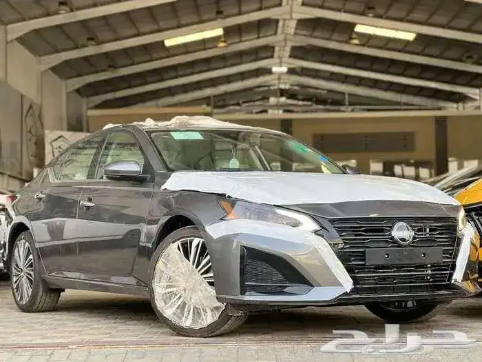 نيسان التيما SV نص فل 2025 عرض خاص 5