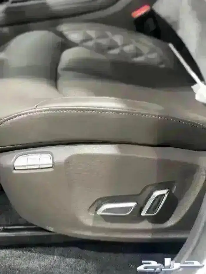 ام جي  RX8 فل كامل 2024 16