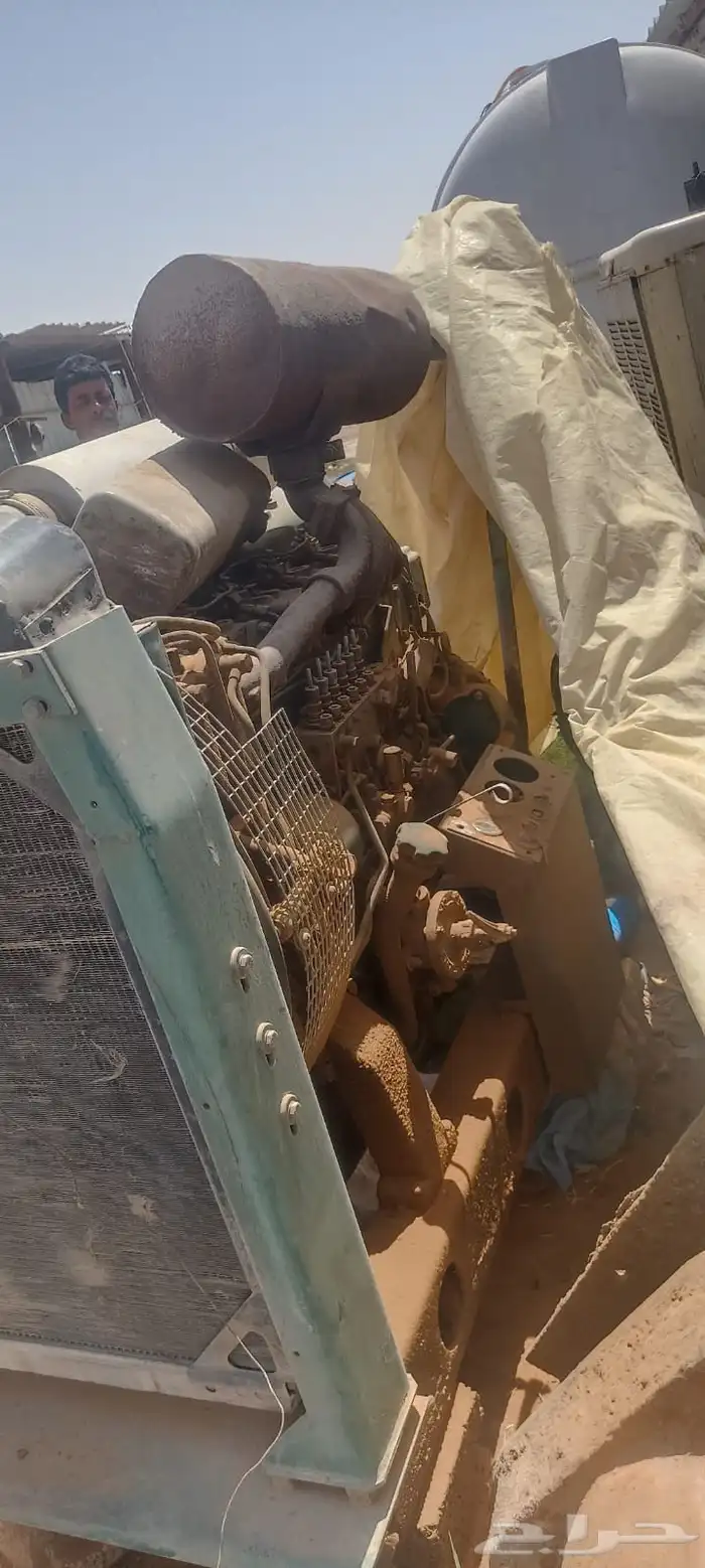 للبيع مكاين زراعيه فلفو 120 و 70 4