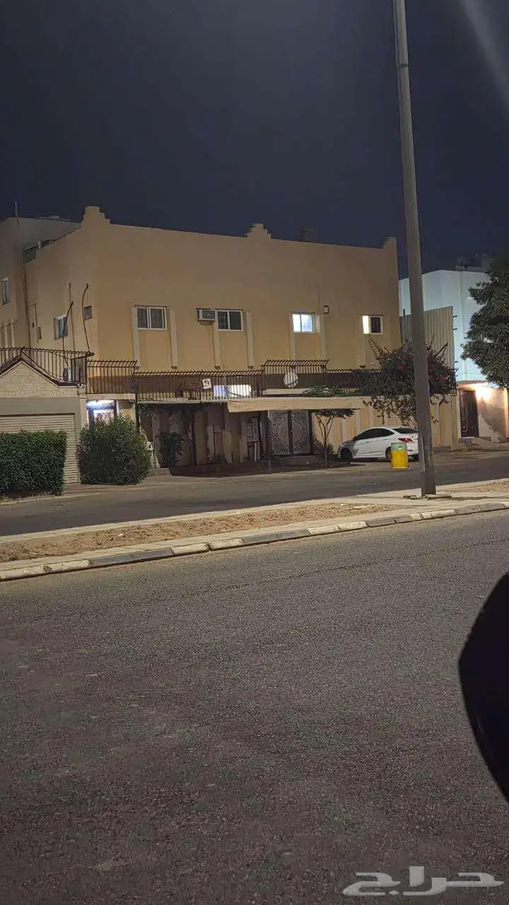 عمارة للبيع بحي النهضة ( الدخل 1 ) دورين (شقتين ) شارع 40م 1