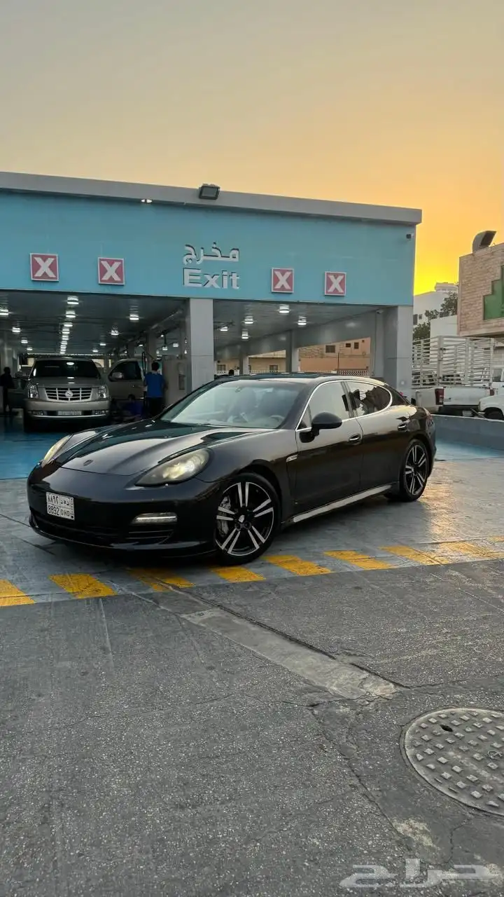 بورش بانيمرا للبيع 0