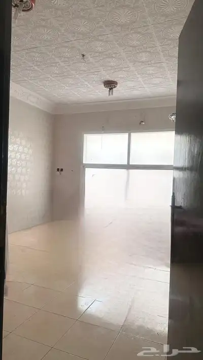 فلة بحي النهضة بموقع جدا ممتاز 4