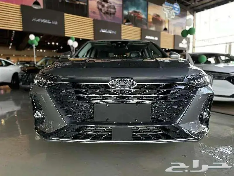 شيري اريزو 8 لاكجيرى وكمفورت 2025 سفنز التجارية للسيارات 0