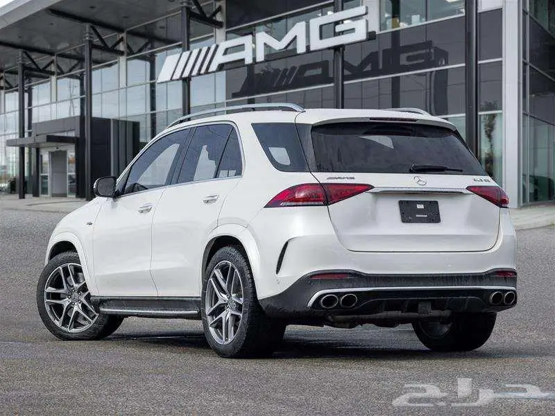 مرسيدس GLE53 AMG 2021 - مواصفات خاصة ممشى قليل 2