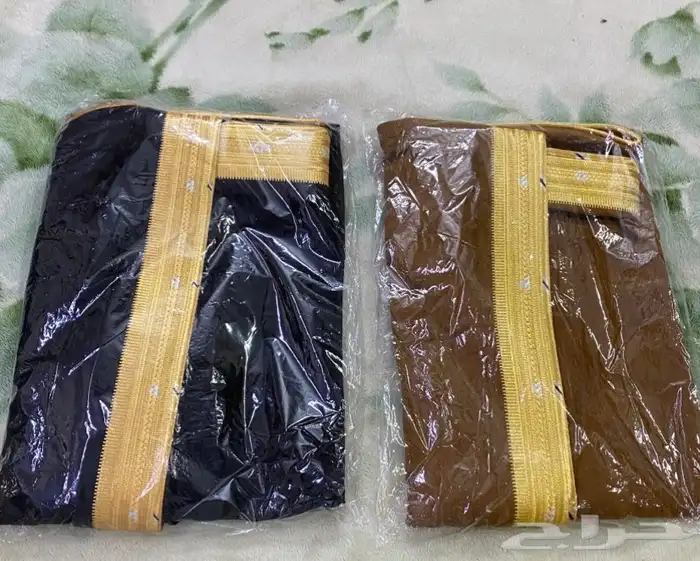 للبيع بشت نجفي درجة اولى بني واسود 0