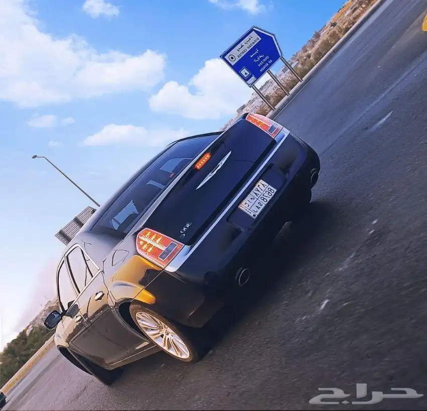 للبيع كرايزلر C300 فل كامل 2014 0
