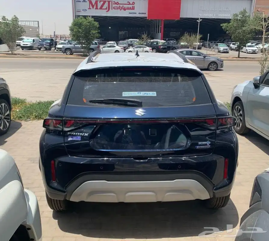 ايسوزو فرونكس ستاندر 2025 2
