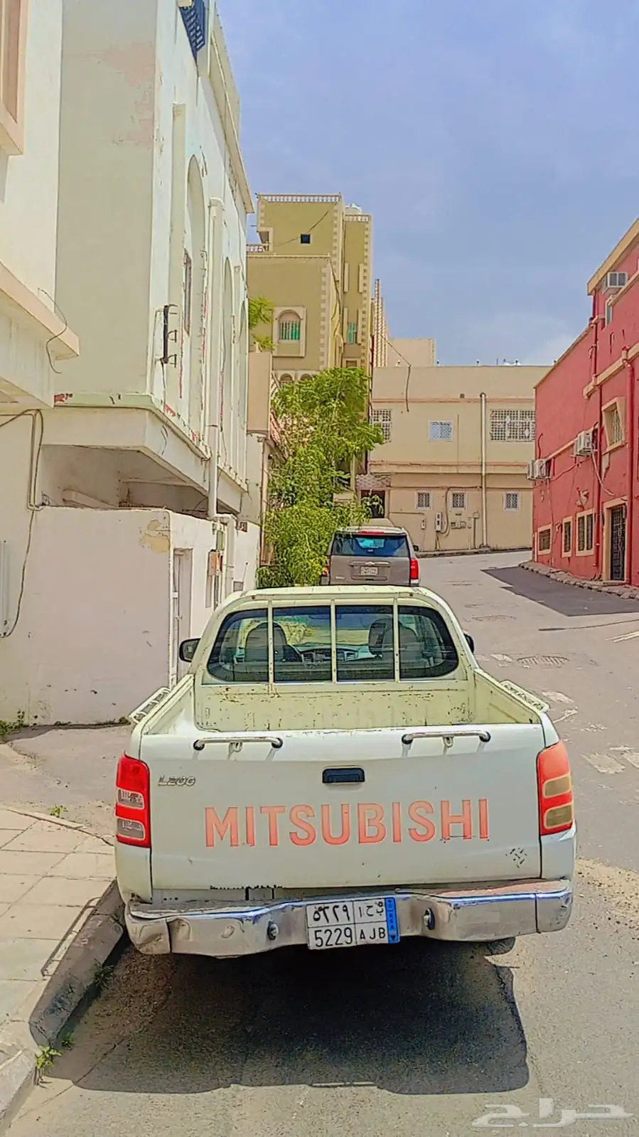 متسوبيشي غمارتين بنزين 1