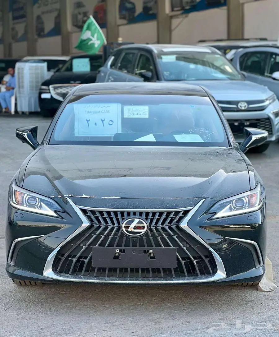 لكزس ES350 DD كويتي 2025 1