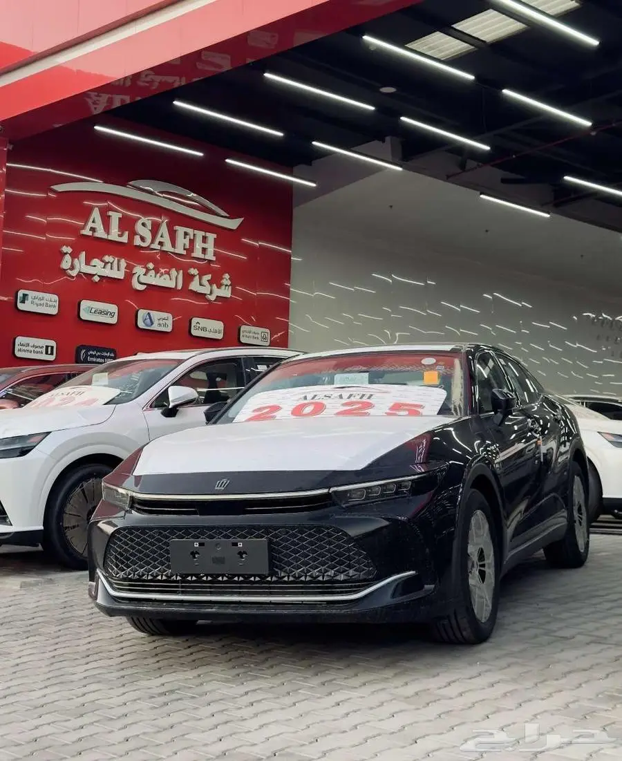 تويوتا كراون بريميوم موديل 2025 الاقل سعرأ 2