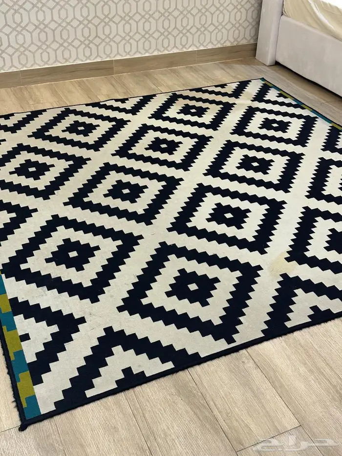 سجادة وكرسي فخم للبيع 1