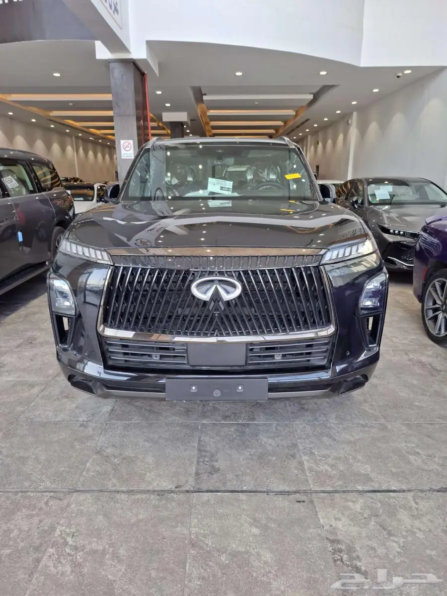انفنيتي QX80 اوتوجراف 2025 6