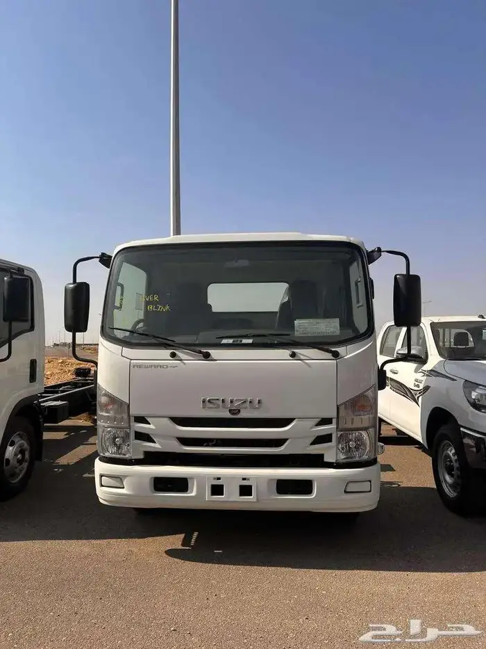 ايسوزو دينا 4 طن 2025 14