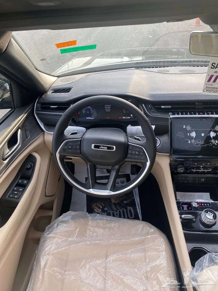 جيب جراند شروكي ليمتيد بلس موديل 2024 13