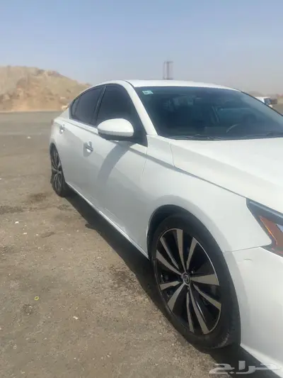 نيسان التيما 2021 فل كامل SL 5