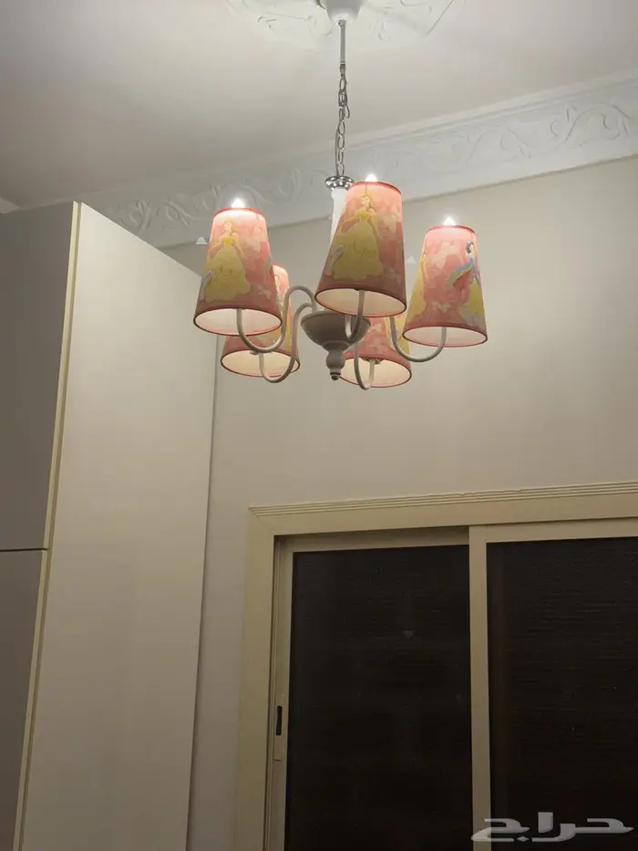 للبيع اضاءة ايكيا ونجف بنات 1