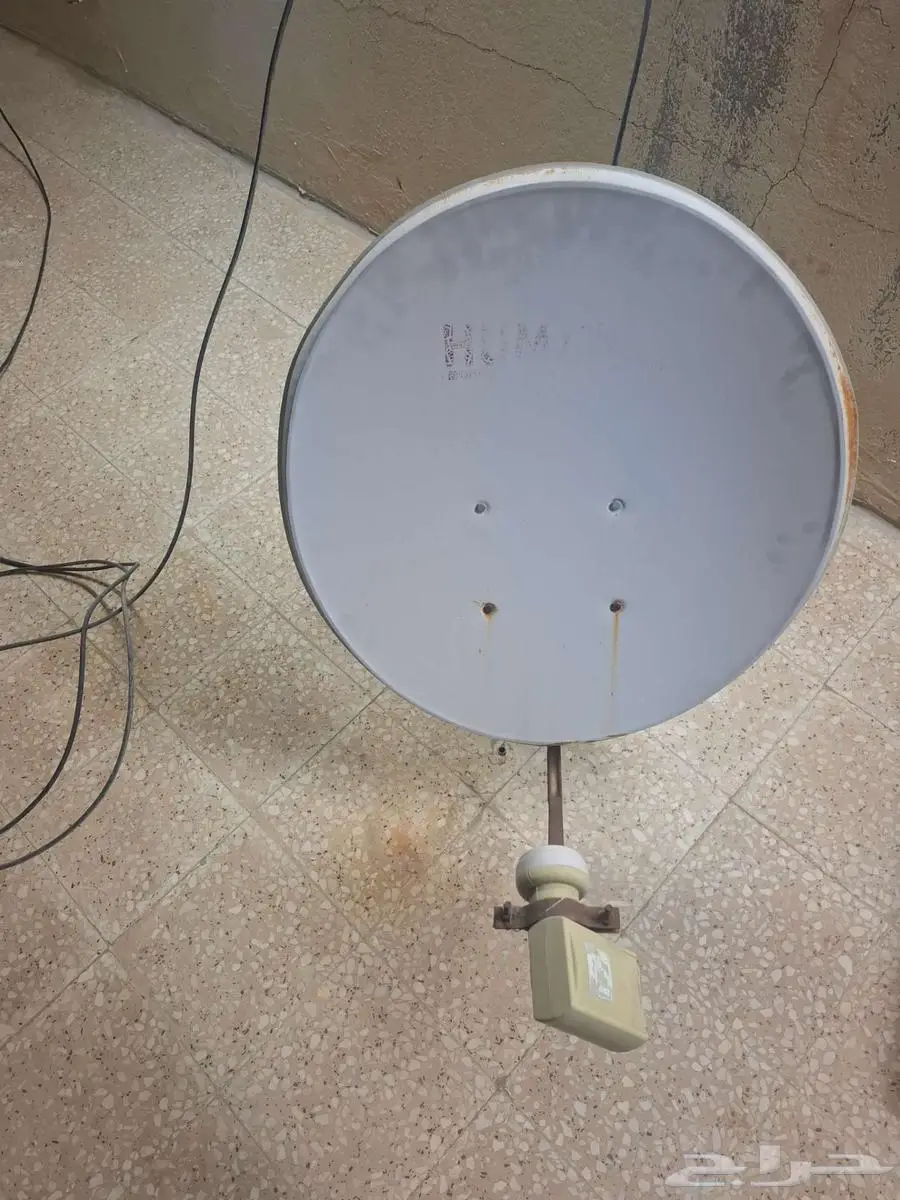 صحنين دش 60 سم وشاشه lg ( الاحساء ) 1