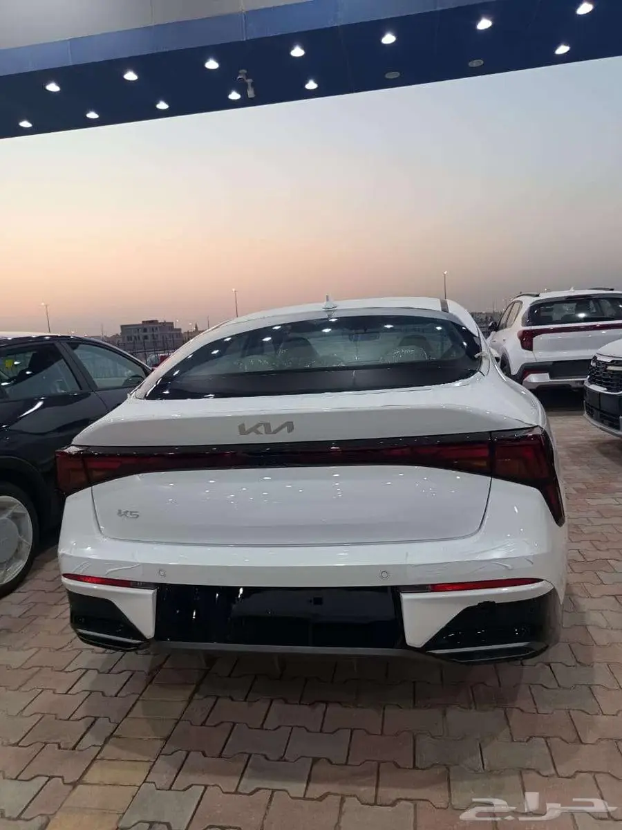 كيا K5 ستاندر مطور 2025 جديد (تشغيل عن بعد ) 14