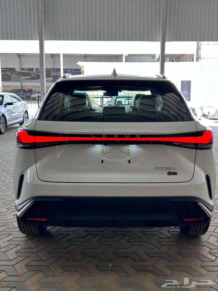 لكزس RX 350 FSPORT موديل 2024 بريمى 3