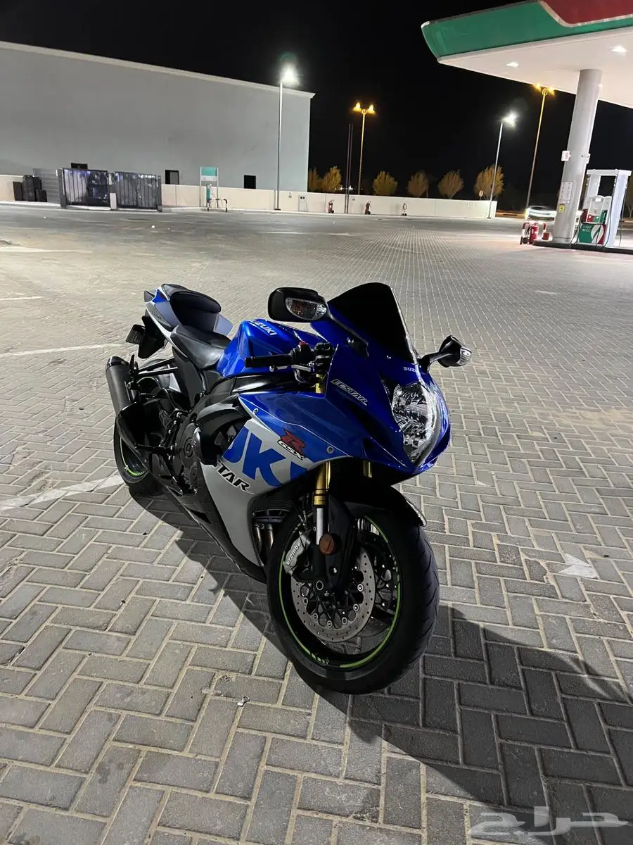 سوزوكي 750 موديل 2022 0