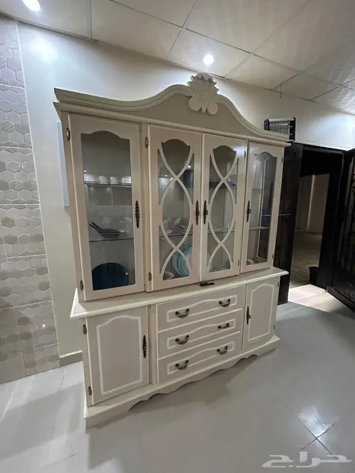 دولاب مواعين وتسريحه 1
