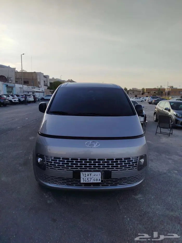 هونداي STARIA 1