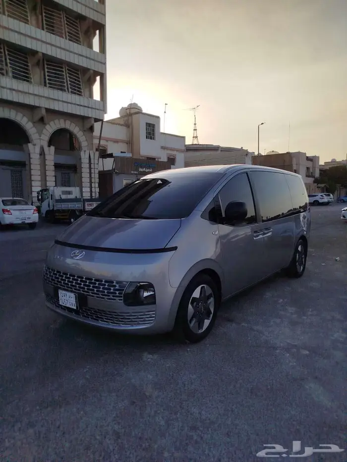 هونداي STARIA 0