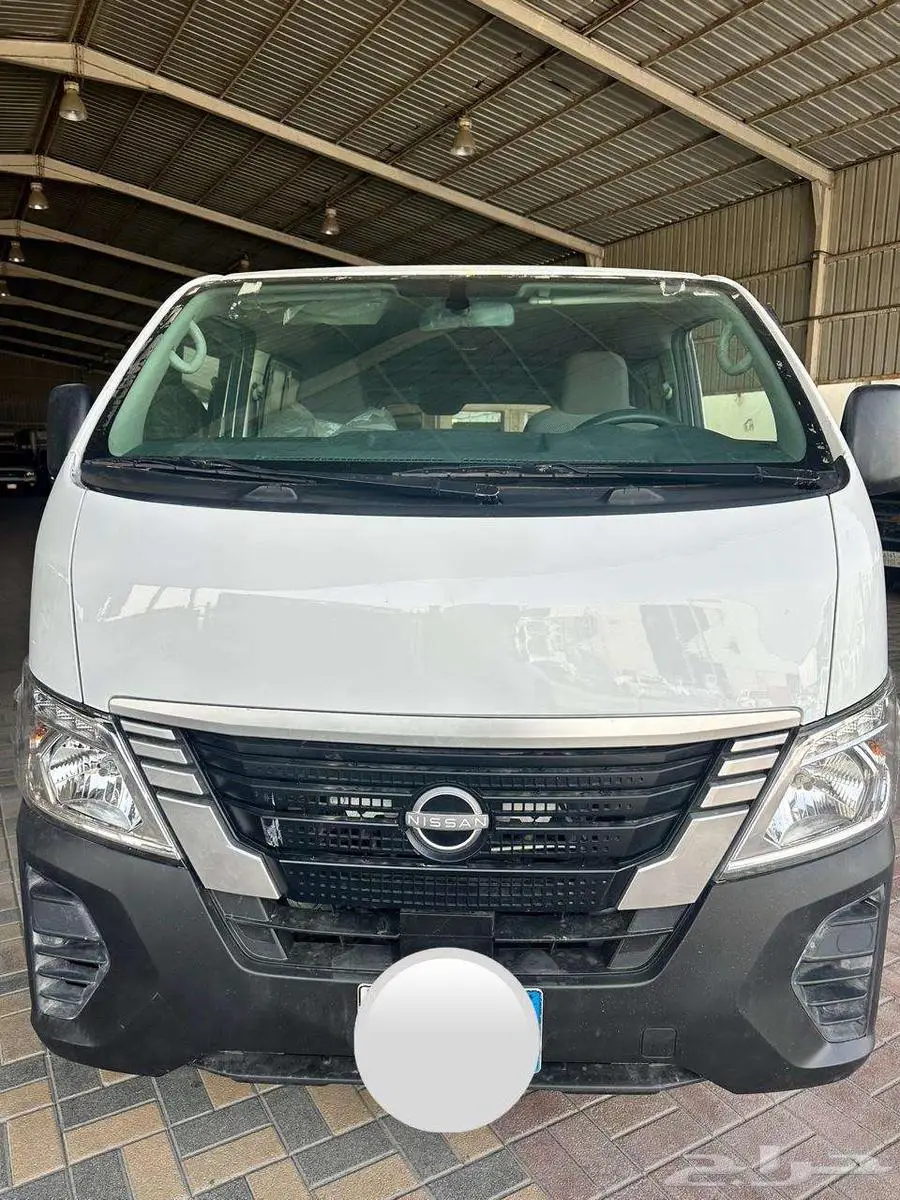 نيسان اورفان 2023 0