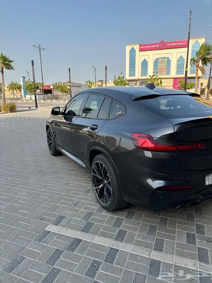 2020 BMW X4 حالة السياره مستعمله 5