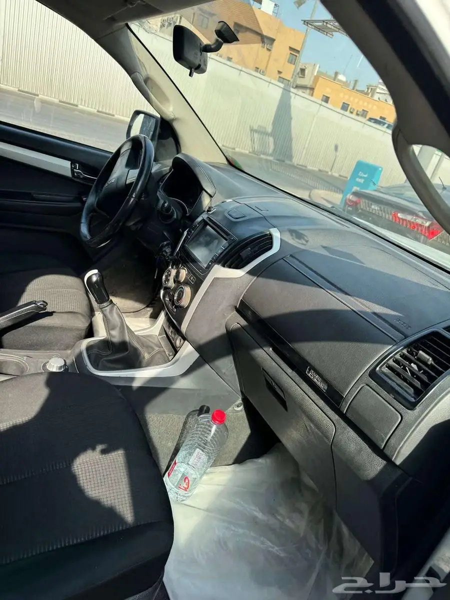 Isuzu d max LS 2020 model 3