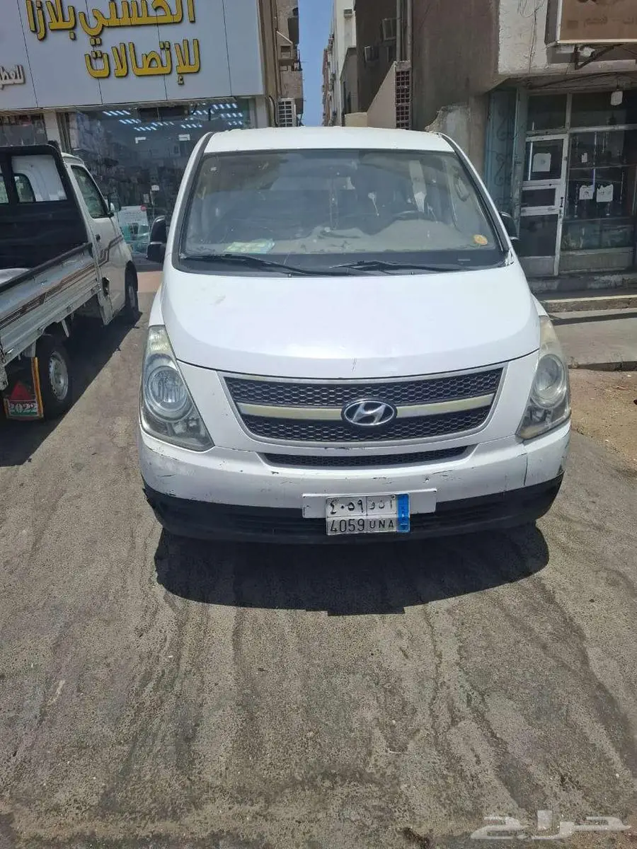 فان بضاعة هونداي H1 2013 2